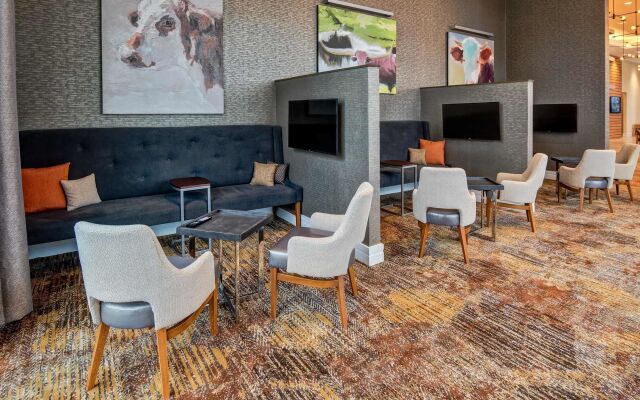 Residence Inn by Marriott Kansas City Downtown/ Convention