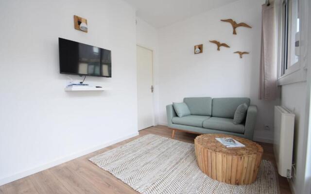 Appartement cosy 2 pers vue mer balcon hyper centre Dinard