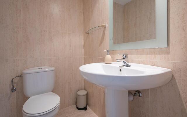 TH122-TownHouseLaMora