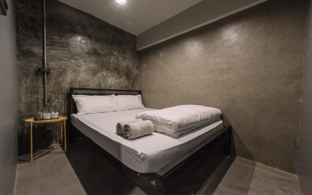 Bed & Bike Hostel