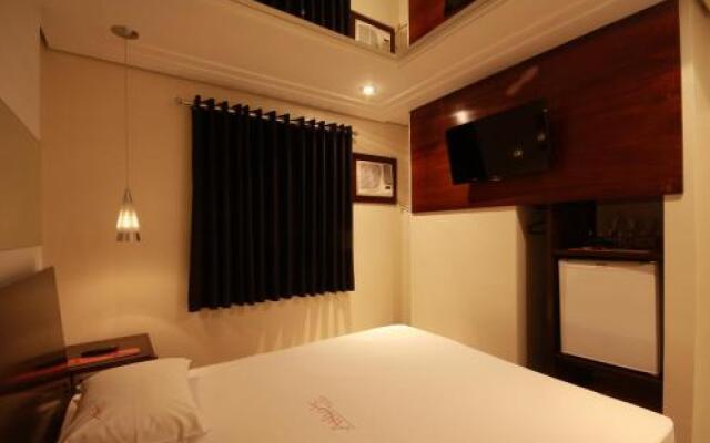 Motel Ato`s (ADULTS ONLY)
