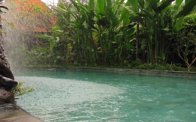 Tunjung Mas Bungalows