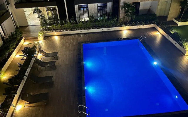 Embassy Gardens Royal Luxury Apartments