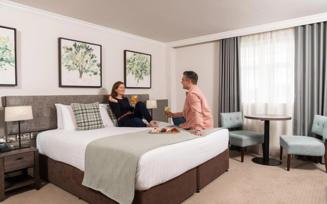 Ivanhoe Hotel and Inn