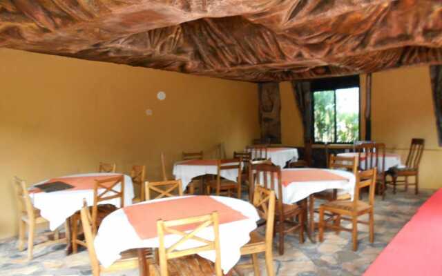 Chel and Vade Cottages