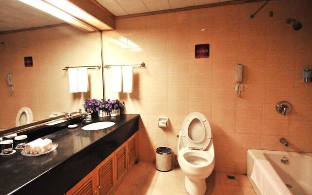 Yunnan Jia Lu Da Hotel