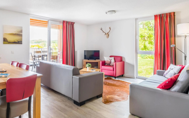 Spacious, Modern Apartment Near the Centre