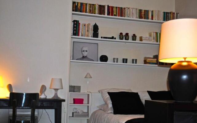 Studio Eiffel Champs De Mars