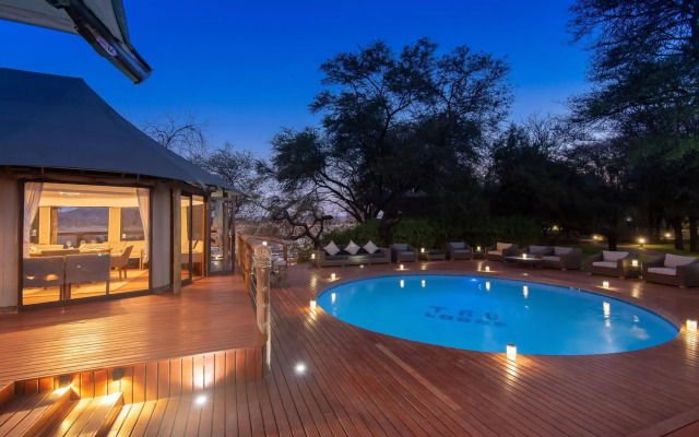 Tau Game Lodge