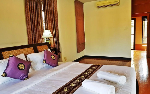 Punnapha Pool Villa  Pattaya