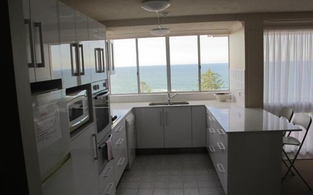 Pacific Regis Apartments