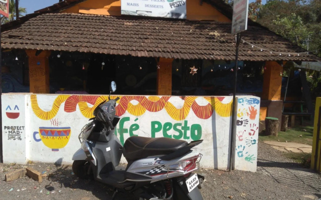 Cafe Pesto-Anita Lodge