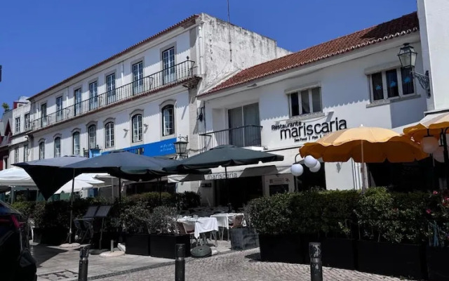 The Pearl - Cascais Guest House - City & Beach