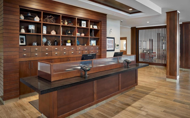 Four Points by Sheraton Edmonton West
