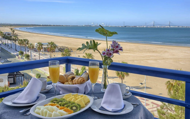 Hotel Puertobahia & Spa