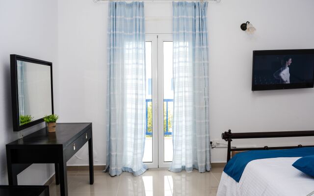 Cretan Muses