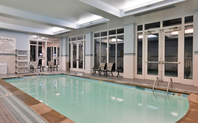 Holiday Inn Kansas City Airport by IHG