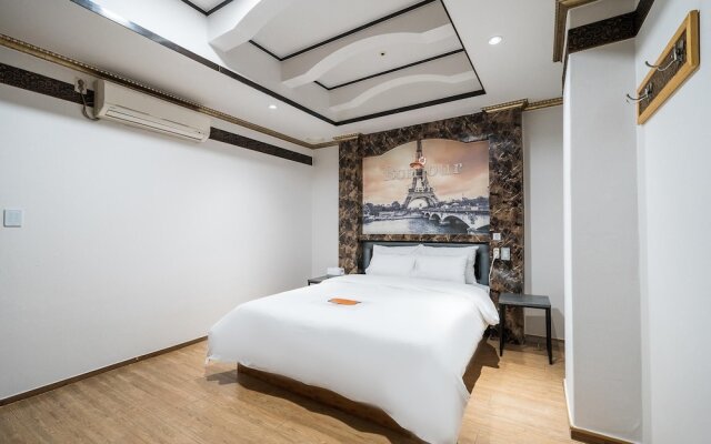 Pochoen the Dream Hotel