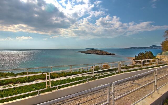 Villa White Coral