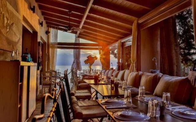 Guest House 4 Stars Afissos