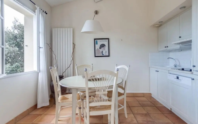 Apartment in La Motte Near Golf Course