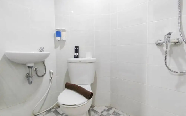 Minimalist And Homey Studio At Amartha View Apartment