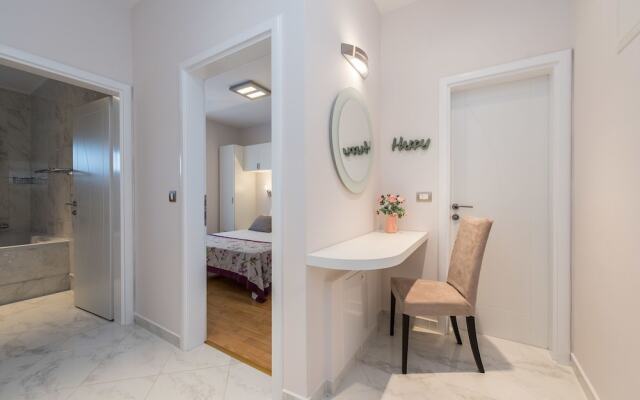 Apartments Dyana