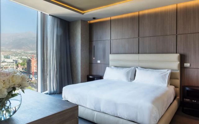 ICON Hotel