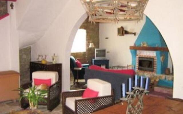 Rivas House
