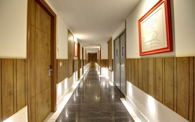 Town Pallace Inn