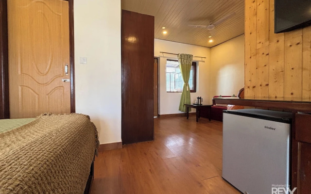 Hotel sunny cot