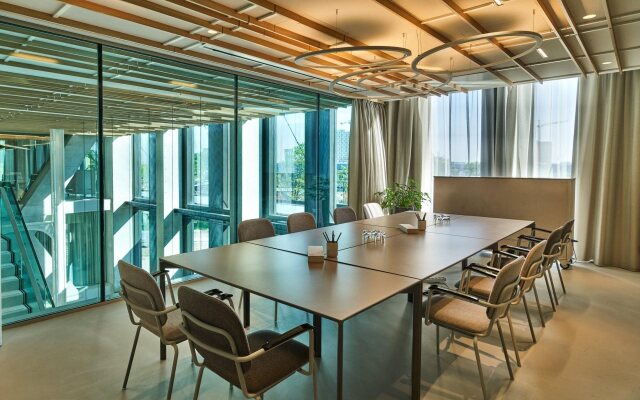 Ruby Emma Hotel Amsterdam