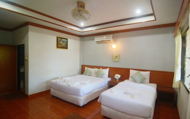 Klongdao Beach Resort