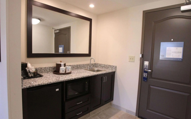 Hampton Inn & Suites Seneca-Clemson Area