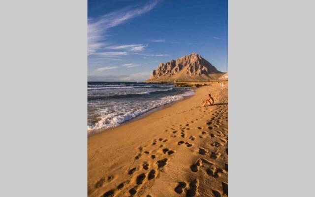 Terrazzo Esclusivo Con Zona Solarium Da 200 Mq