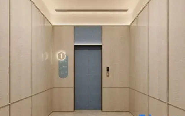 HanTing Hotel (Beijing Happy Valley Shuanghe Subway Station)