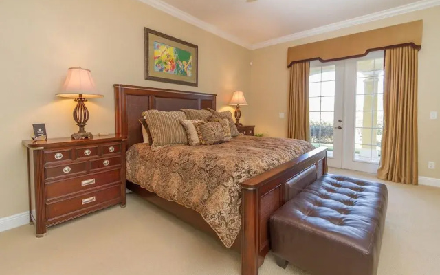 Reunion Disney Villa