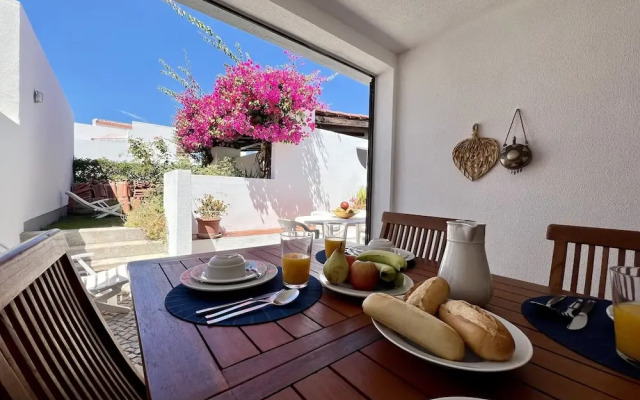 Vilamoura SUN Bright With Pool by Homing