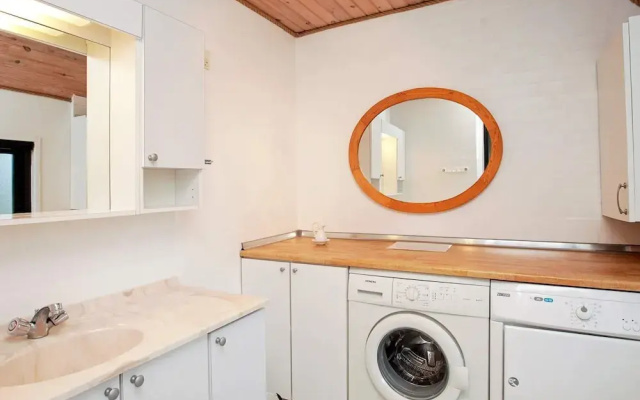 Classic Holiday Home in Hals near Sea