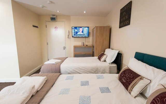 Snooze Apartments Flat 55