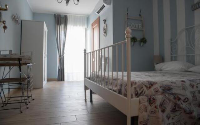 Hercules House Bed  Breakfast