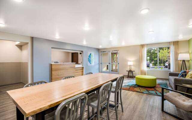 WoodSpring Suites Elgin - Chicago