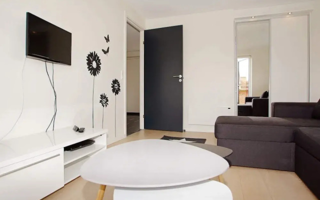 8 Person Holiday Home in Hemmet-by Traum