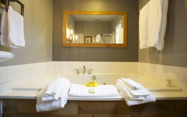 Oceanfront Inn at Discovery Coast