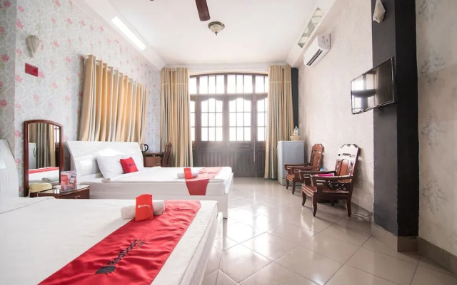 RedDoorz Near Ben Thanh Market 2 – Guest Rooms – Ho Chi Minh City