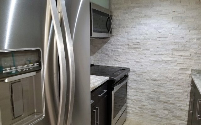 Luxury Apartments ESJ Towers at Mare