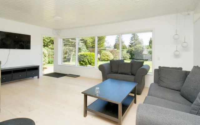 6 Person Holiday Home in Gilleleje