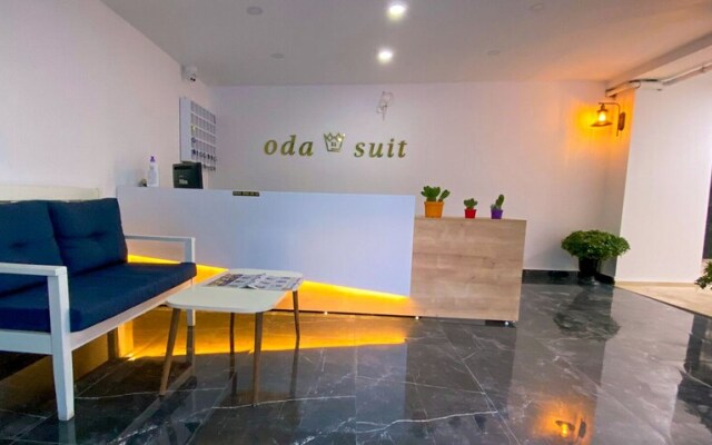 Oda Suit