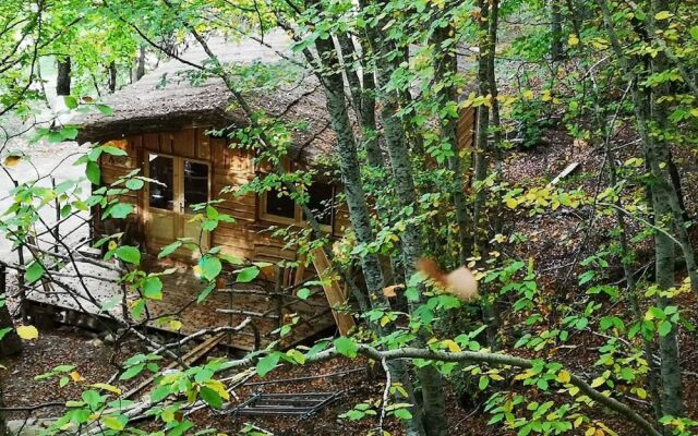 Les Cabanes Enchantées