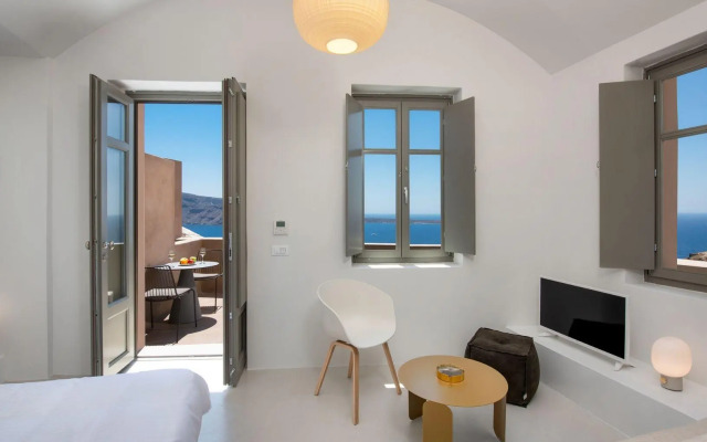 Old Castle Oia